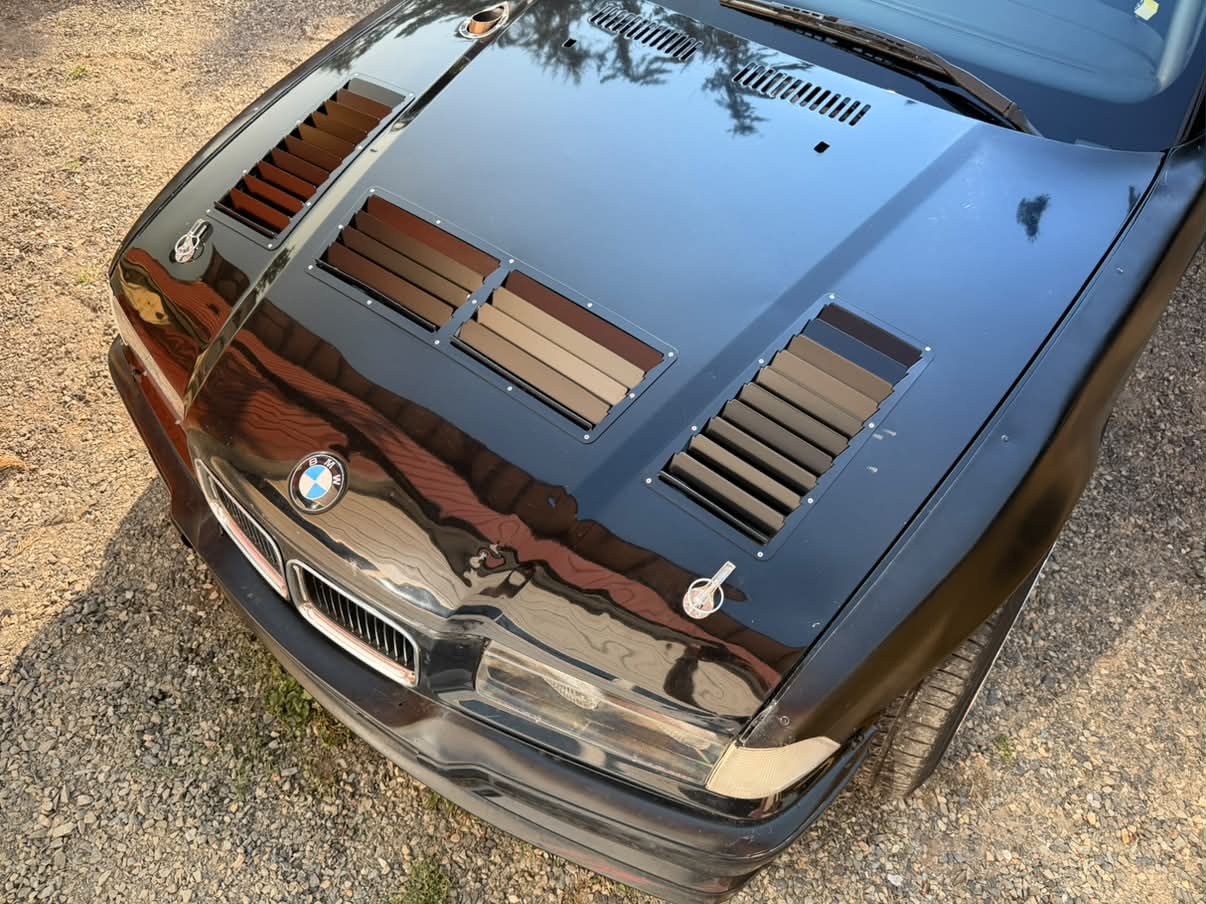 BMW E36 Hood Louvers