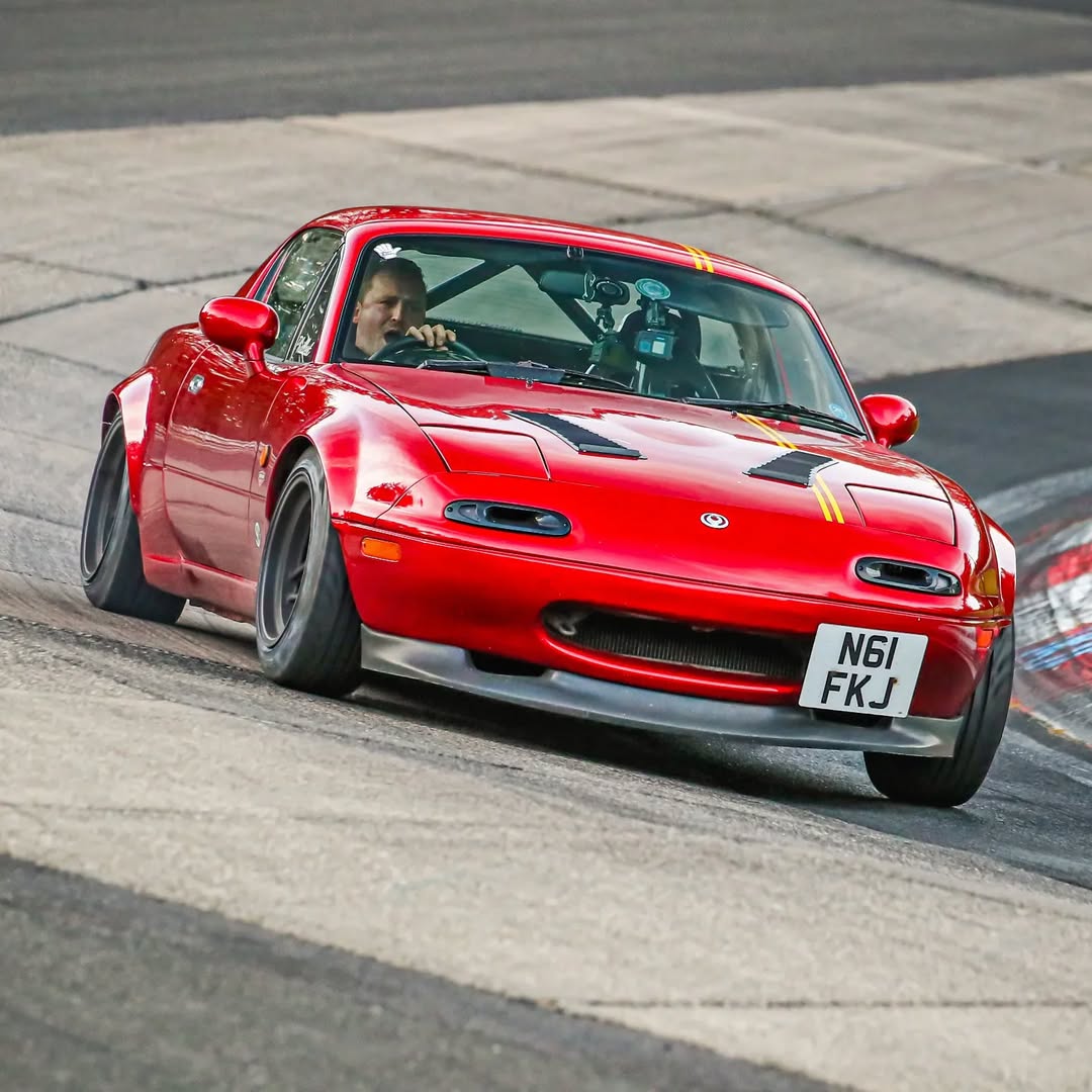 Miata Hood Louvers '90-05 NA/NB