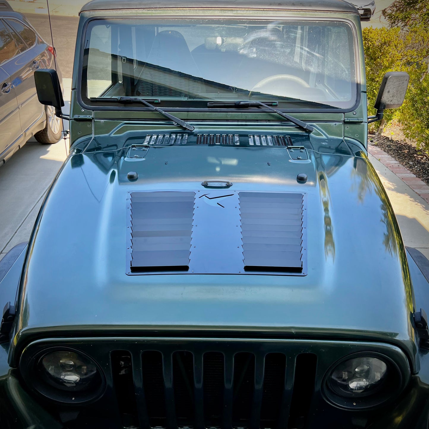 Jeep Wrangler Hood Louvers '97-06 TJ/LJ